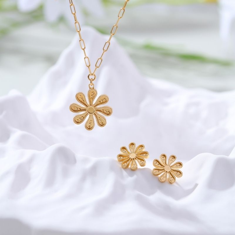Gold Necklace